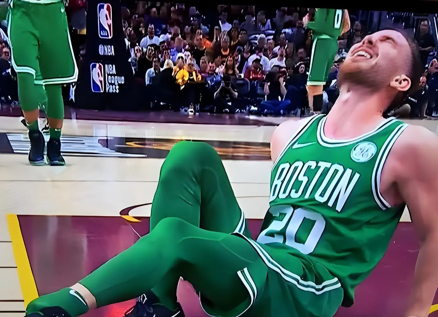 现在回过头, img, 很多年轻球