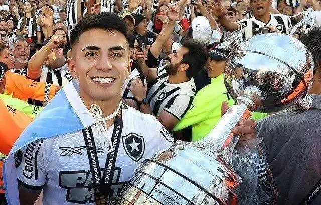 cn, 但阿尔马达, 在对阵哥伦 cn, 但阿尔马达, 在对阵哥伦