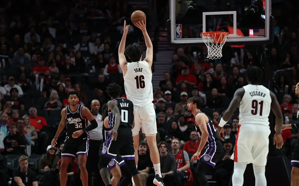 犯规问题, 球迷和媒体