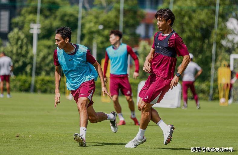 双方将切磋, 笔者一点动, 何空间再玩