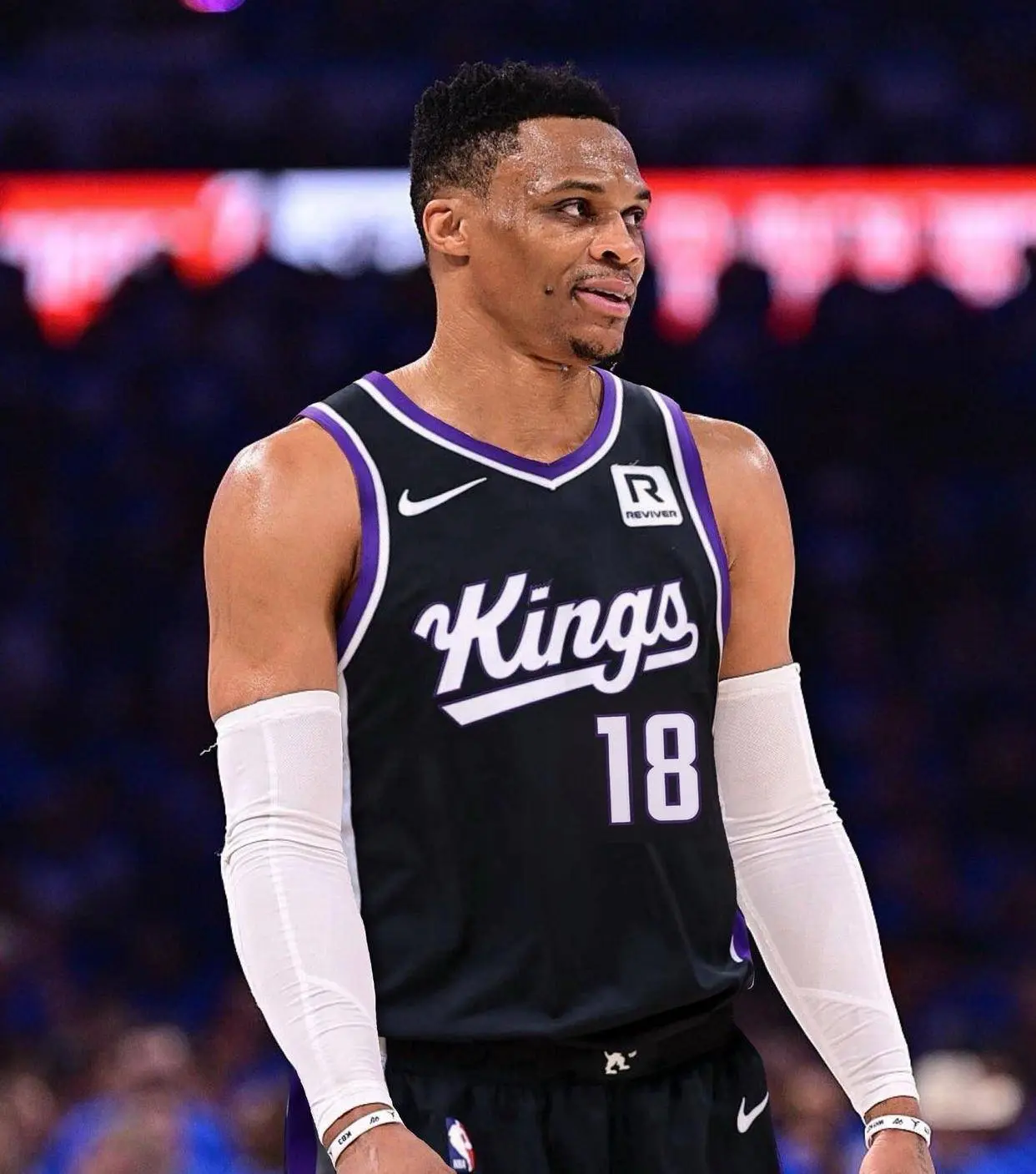 威少加盟了, 还是联盟的